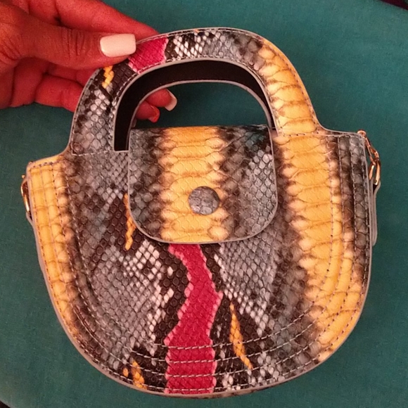 Handbag - Picture 3 of 3